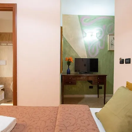 Frühstückspension Colorful Yard 2*