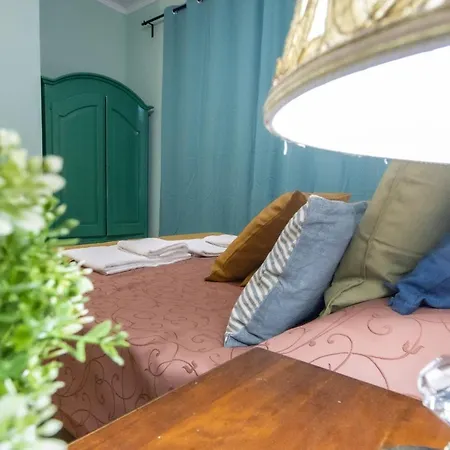 Frühstückspension Colorful Yard