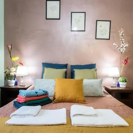 Frühstückspension Colorful Yard