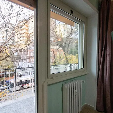 Colorful Yard Frühstückspension 2*