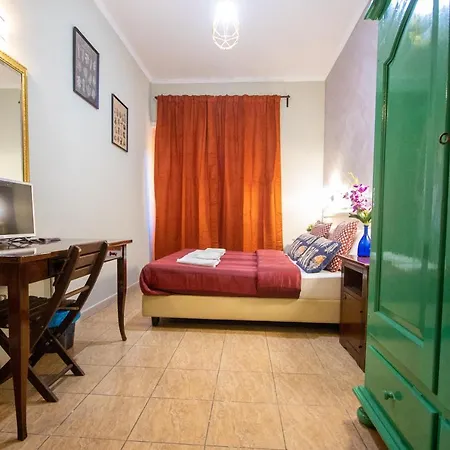 Frühstückspension Colorful Yard